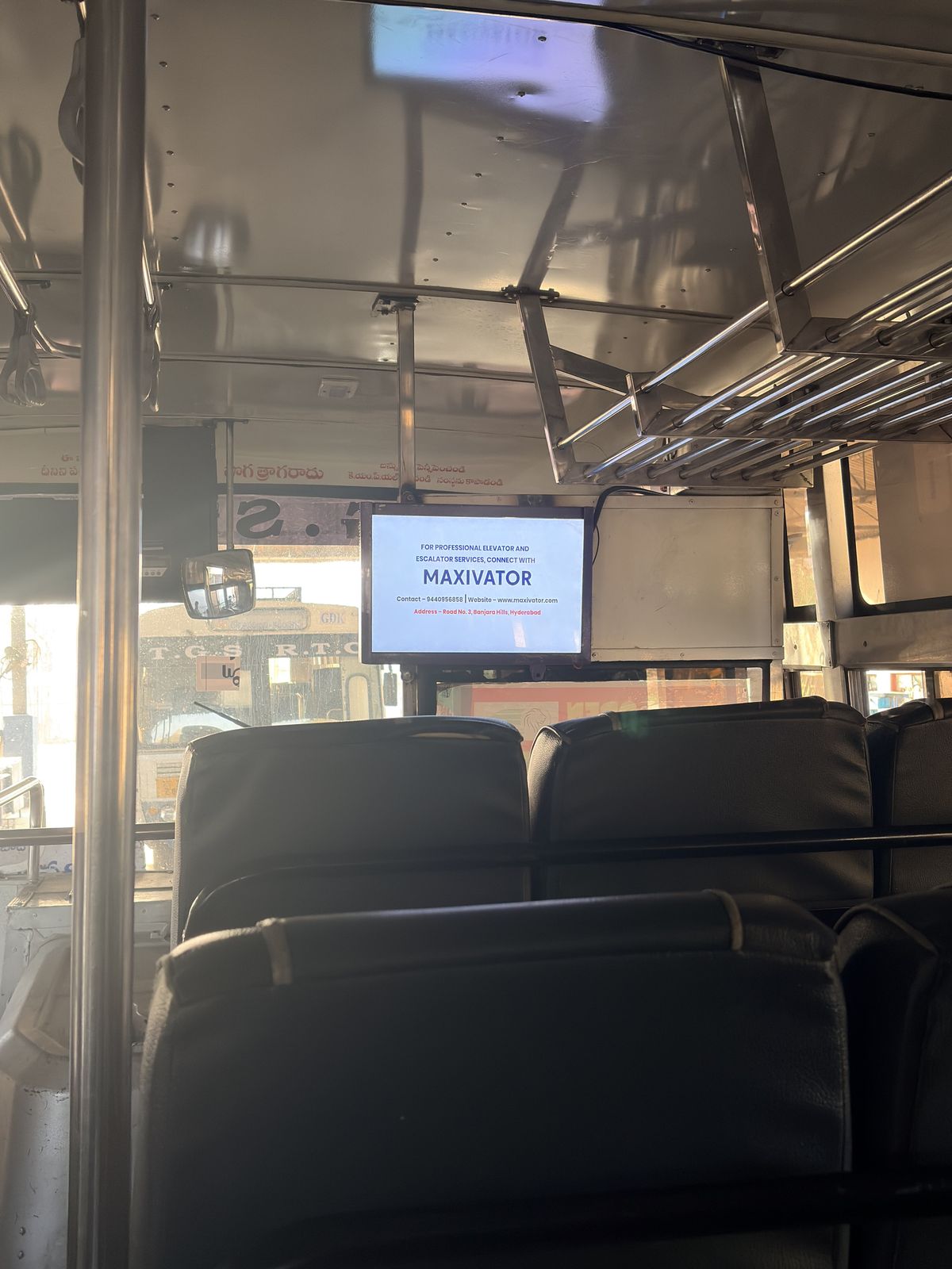 Clear screen view from passenger seating